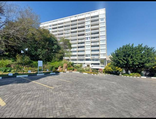 1 BEDROOM APARTMENT FOR SALE IN PARKTOWN